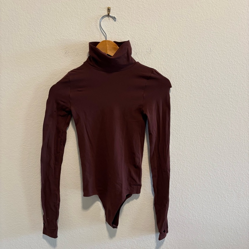 Commando Burgundy Long-Sleeve Turtleneck Bodysuit